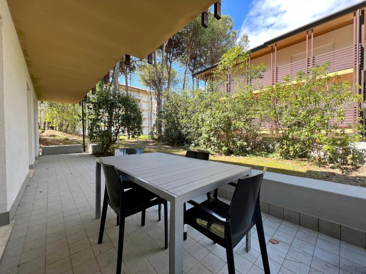 Prassitele Apartments Lignano Sabbiadoro Esterno foto