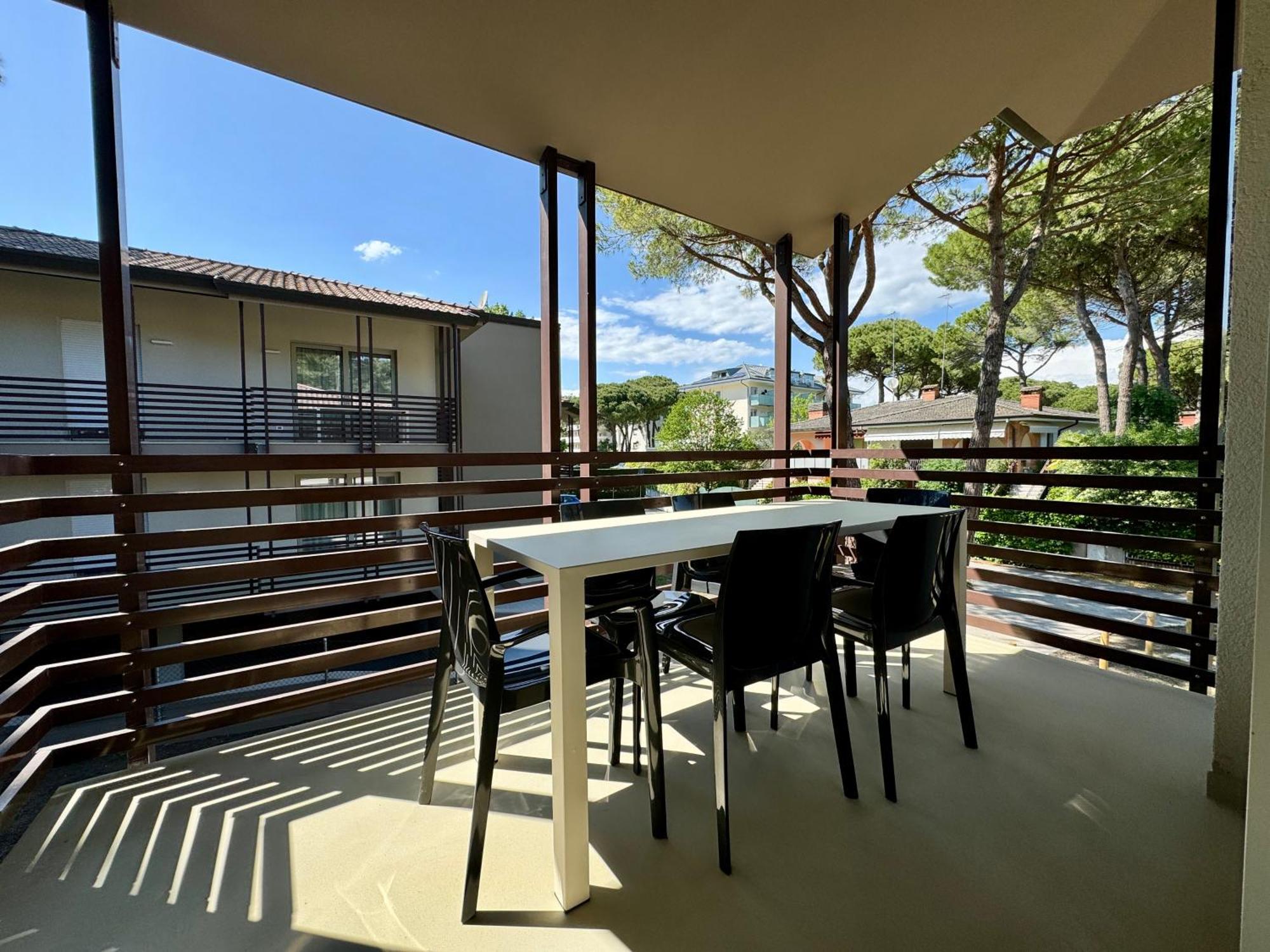 Prassitele Apartments Lignano Sabbiadoro Esterno foto